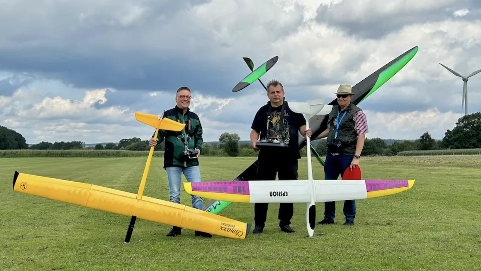 Sieger Segelflugwettbewerb 2023, von links: Klaus Eisner, Ludger Flohr, Matthias Klafki